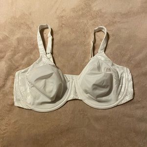 EUC Vanity Fair bra